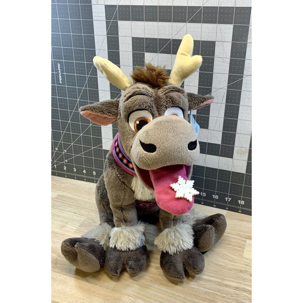 Disney Store Exclusive  - Frozen - Sven -Holiday Plush w/ Snowflake On Tongue